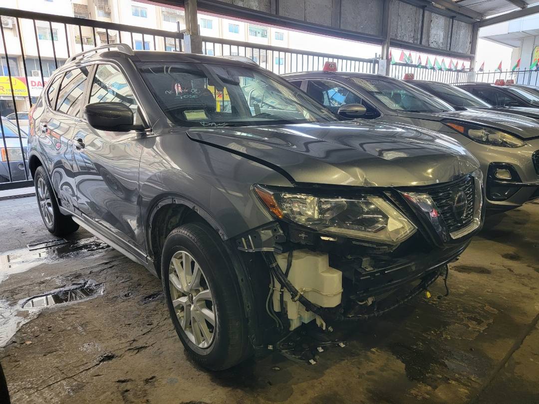 2018 NISSAN ROGUE — 108510 Miles — Lot 40167851 — Main - Marhaba Auctions Used Cars - Image 4
