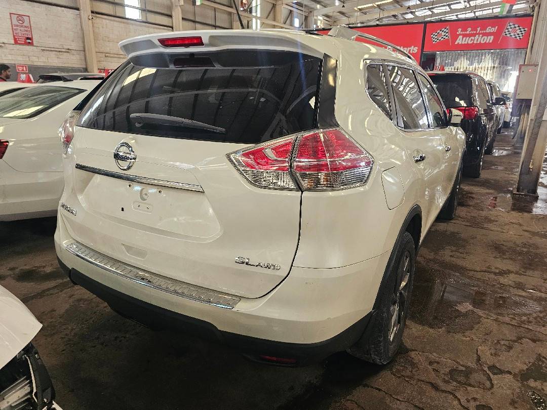 NISSAN ROGUE