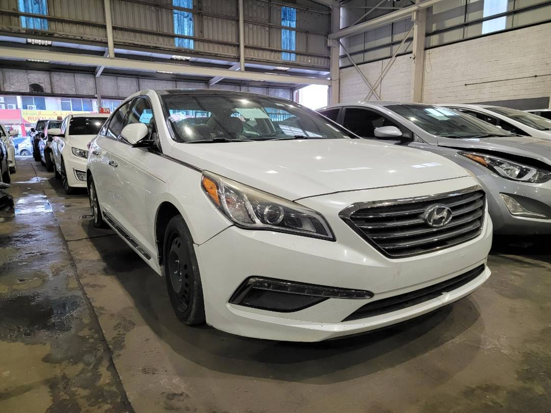 2015 HYUNDAI SONATA — 145940 Miles — Lot 350504 — Main - Marhaba Auctions Used Cars - Image 4