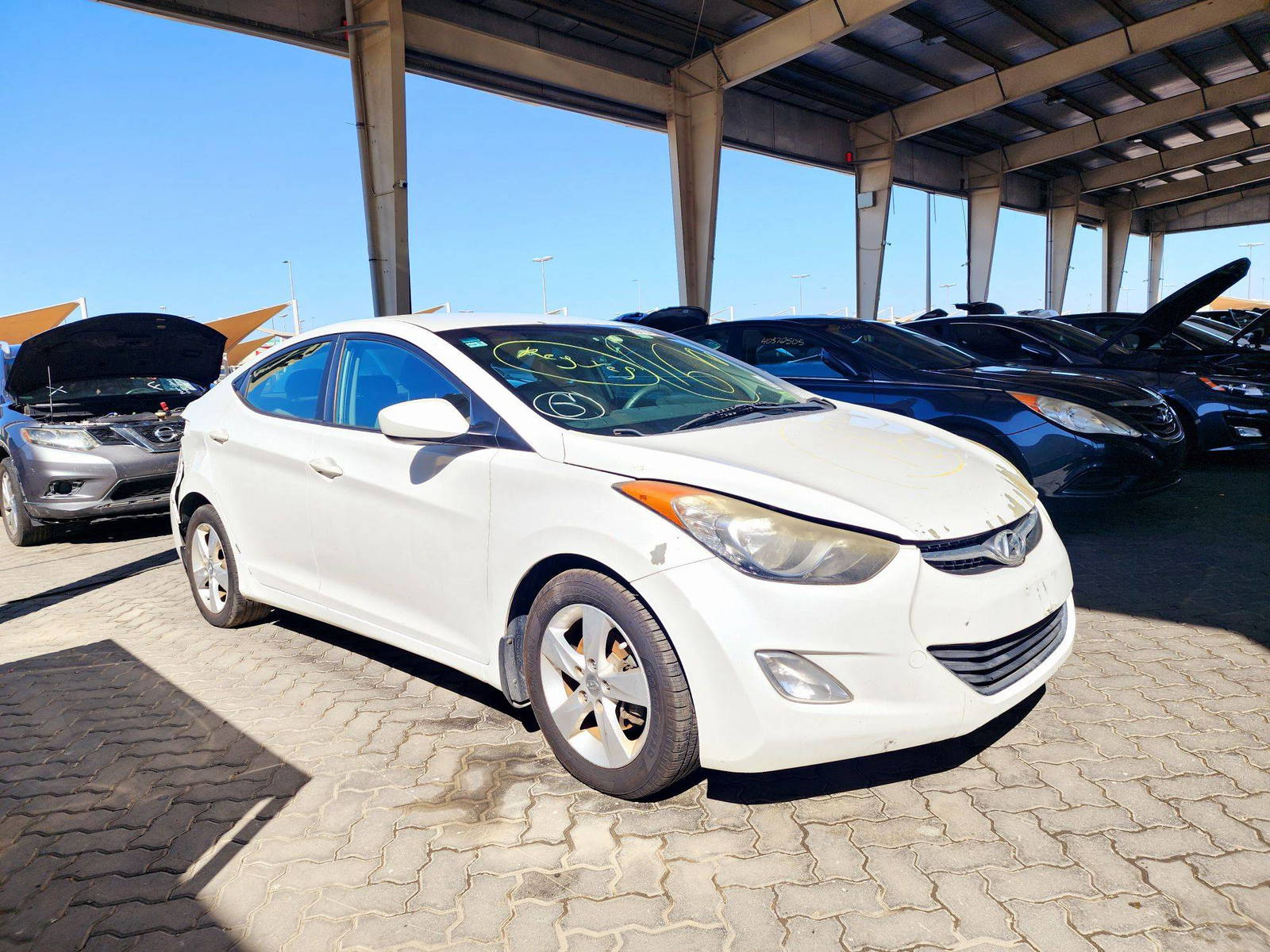 2013 HYUNDAI ELANTRA — 222637 Miles — Lot 65127104 — Souq - Marhaba Auctions Used Cars - Image 4