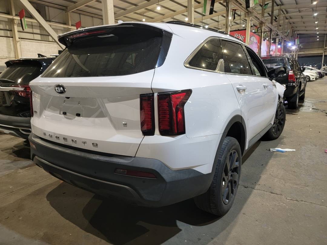 2021 KIA SORENTO — 67091 Miles — Lot 50709325 — Main - Marhaba Auctions Used Cars - Image 3
