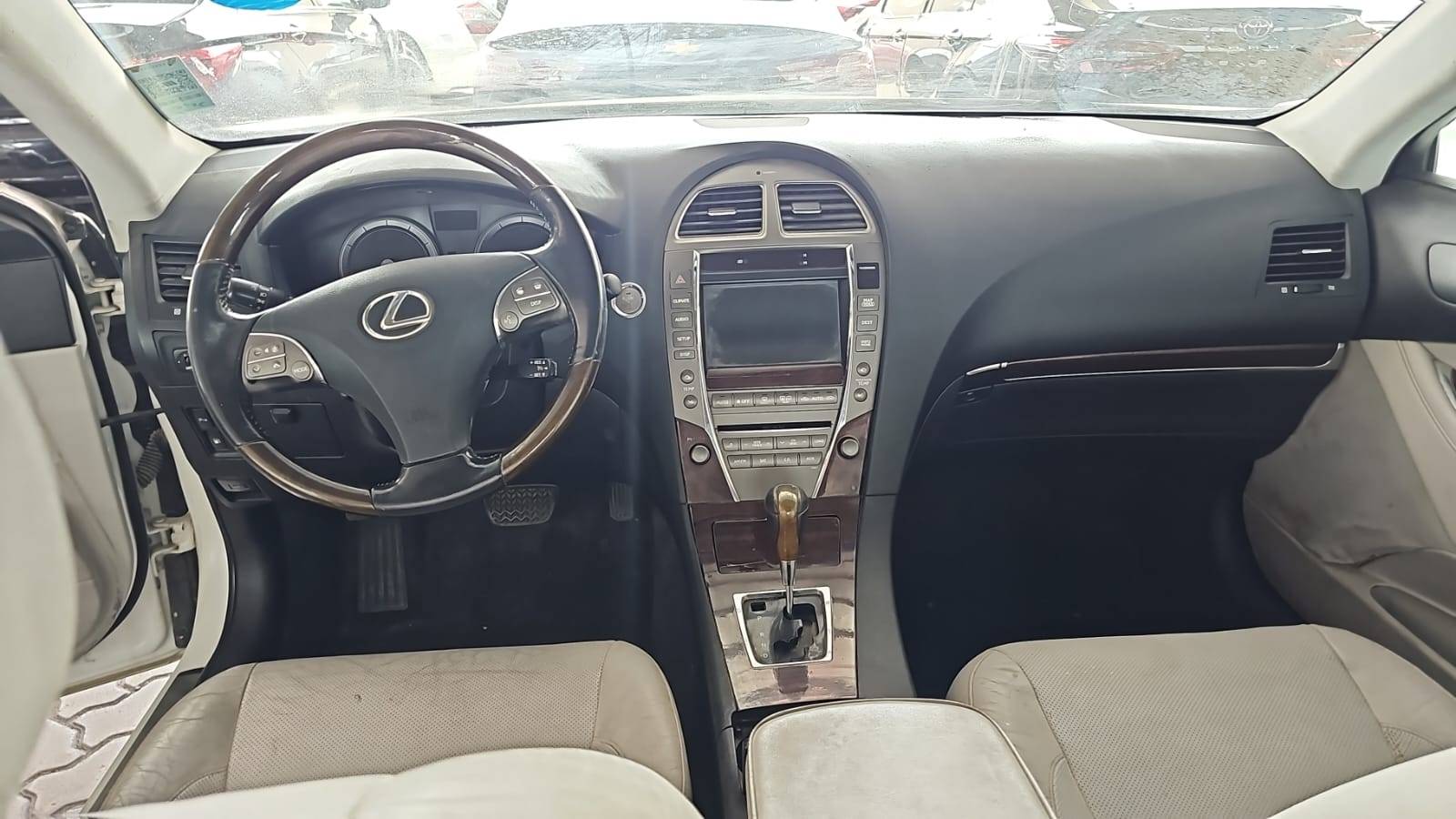 LEXUS ES 350 2011 - Marhaba Auction Used Cars - Image 8