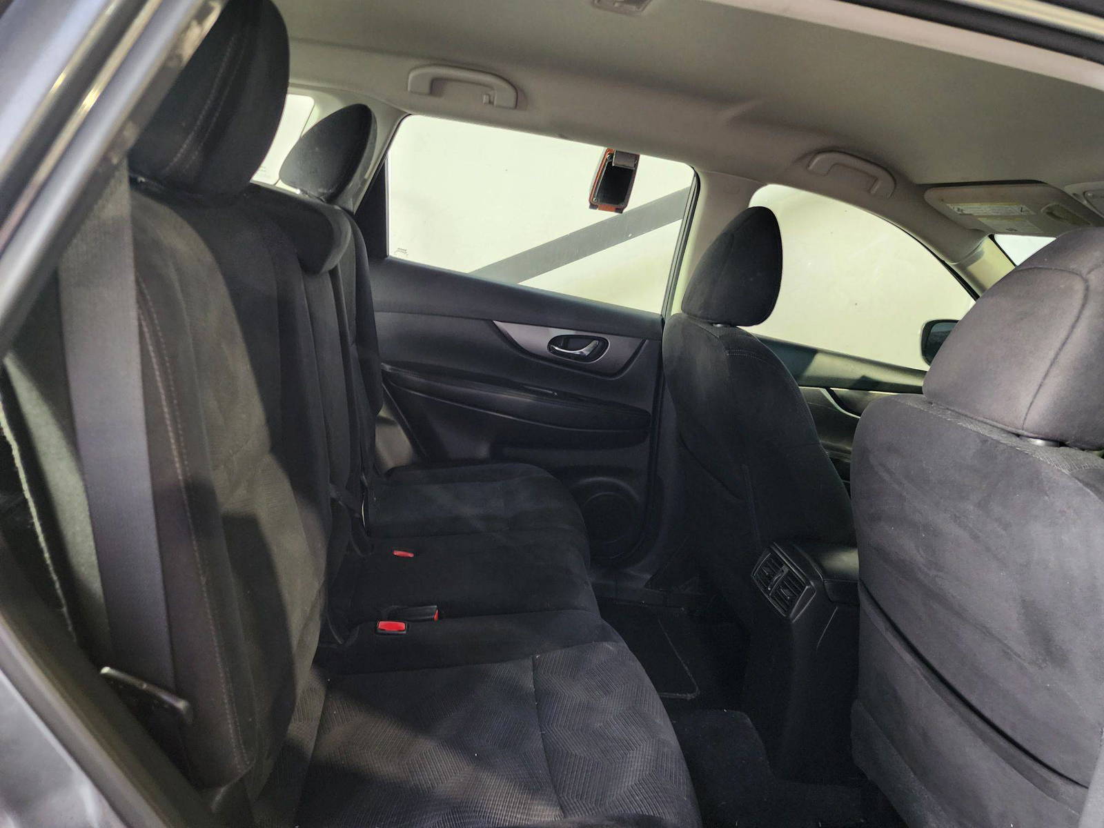 2014 NISSAN ROGUE — 121808 Miles — Lot 783184 — Al Quoz - Marhaba Auctions Used Cars - Image 7
