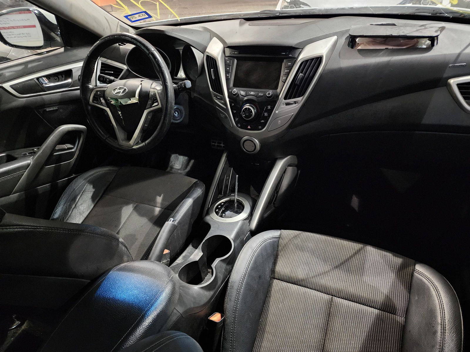 2012 HYUNDAI VELOSTER — 107777 Miles — Lot 73292613 - Marhaba Auctions Used Cars - Image 6