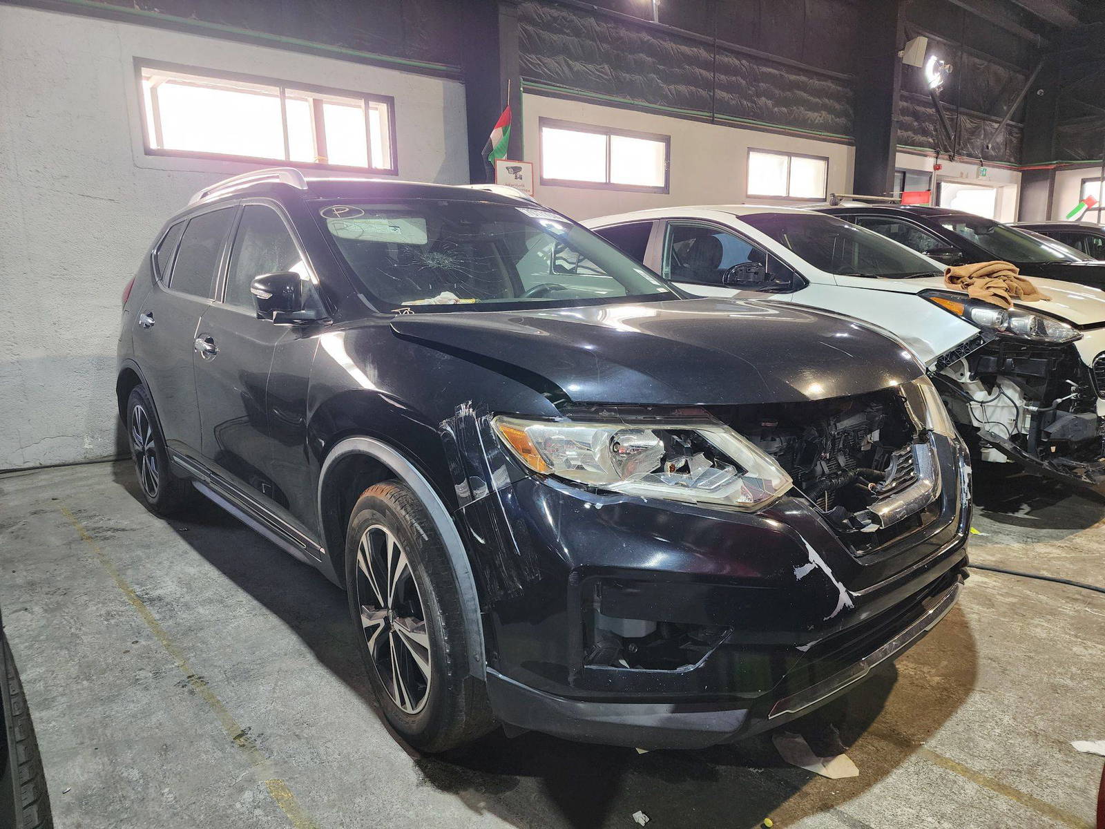 2018 NISSAN ROGUE — 127729 Miles — Lot 70771044 — Al Quoz - Marhaba Auctions Used Cars - Image 5