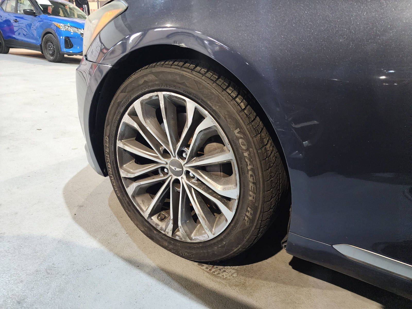2015 HYUNDAI GENESIS — 96597 Miles — Lot 40099452 — Souq - Marhaba Auctions Used Cars - Image 12