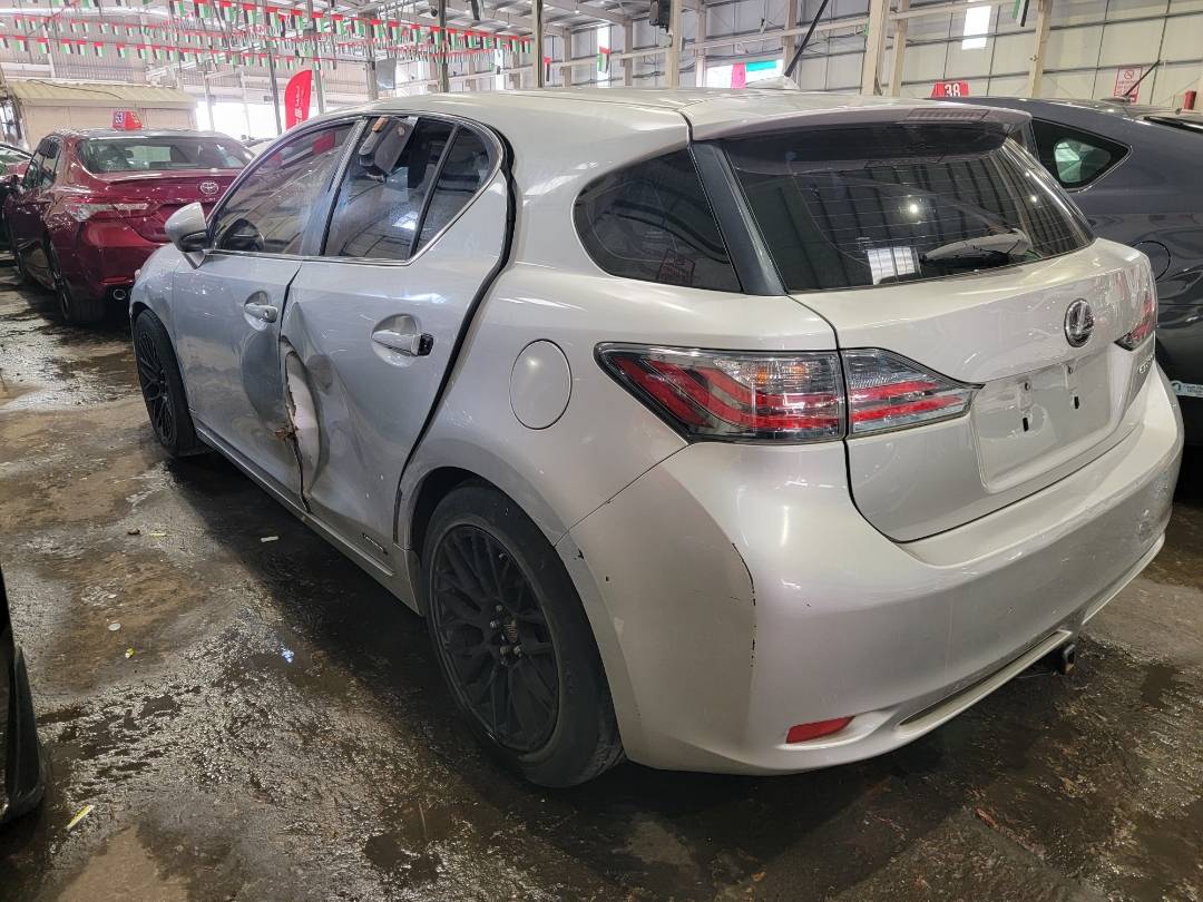 2012 LEXUS CT 200H — 169525 Miles — Lot 065907 — Main - Marhaba Auctions Used Cars - Image 4