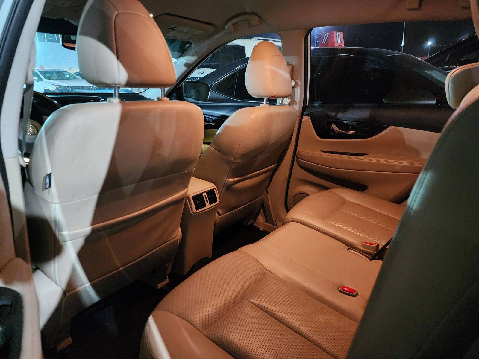 NISSAN ROGUE 2017 - Marhaba Auction Used Cars - Image 6