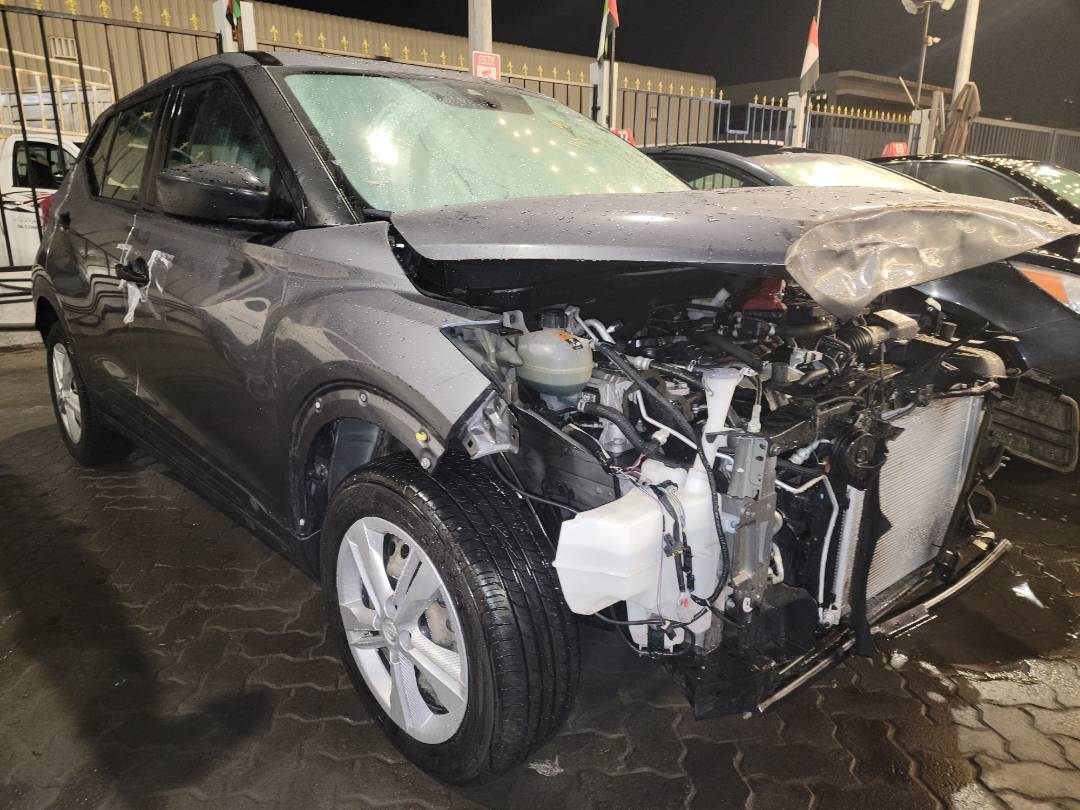 2020 NISSAN KICKS — 62493 Miles — Lot 37578631 - Marhaba Auctions Used Cars - Image 5