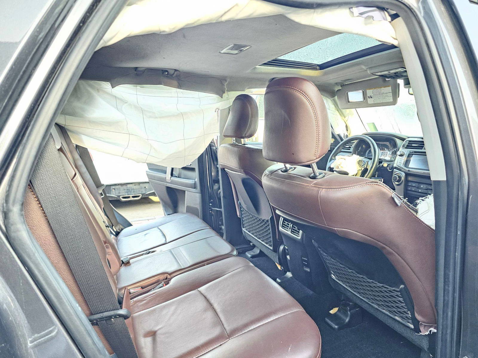 TOYOTA 4RUNNER SR5 2018 - Marhaba Auction Used Cars - Image 5