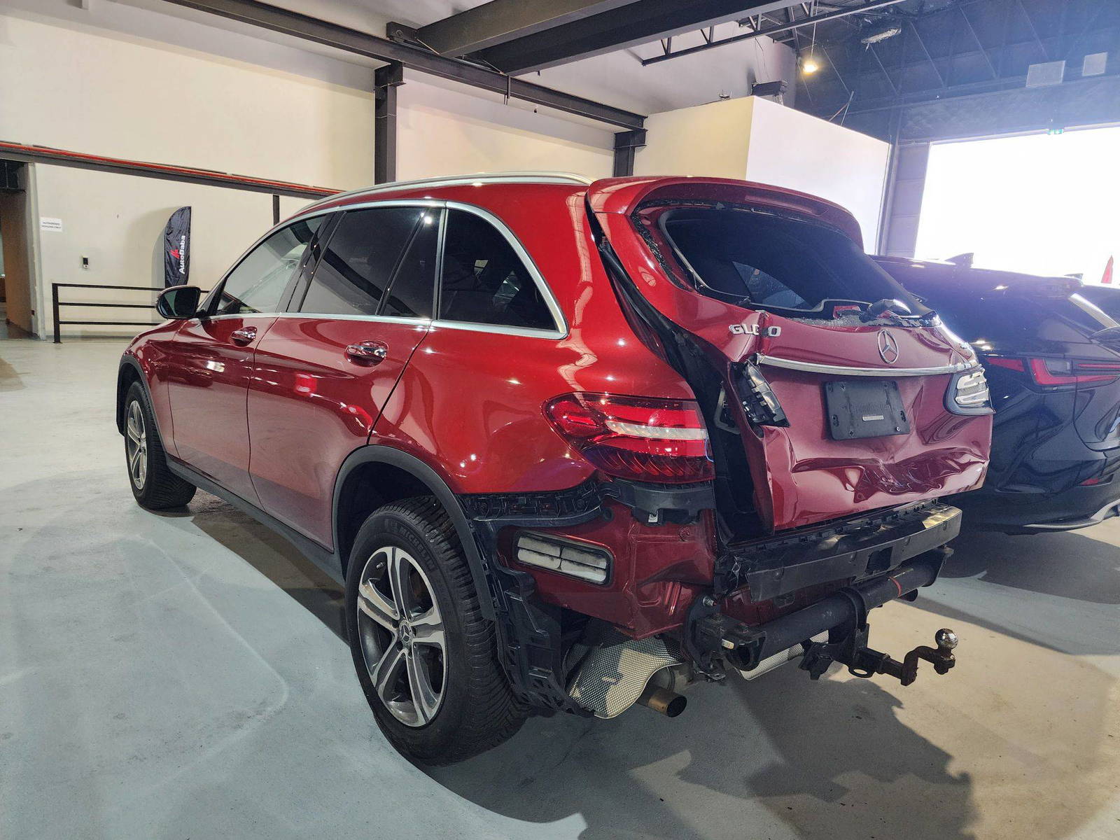 2018 MERCEDES BENZ GLC-300 — 89841 Miles — Lot 87150 — Main - Marhaba Auctions Used Cars - Image 4