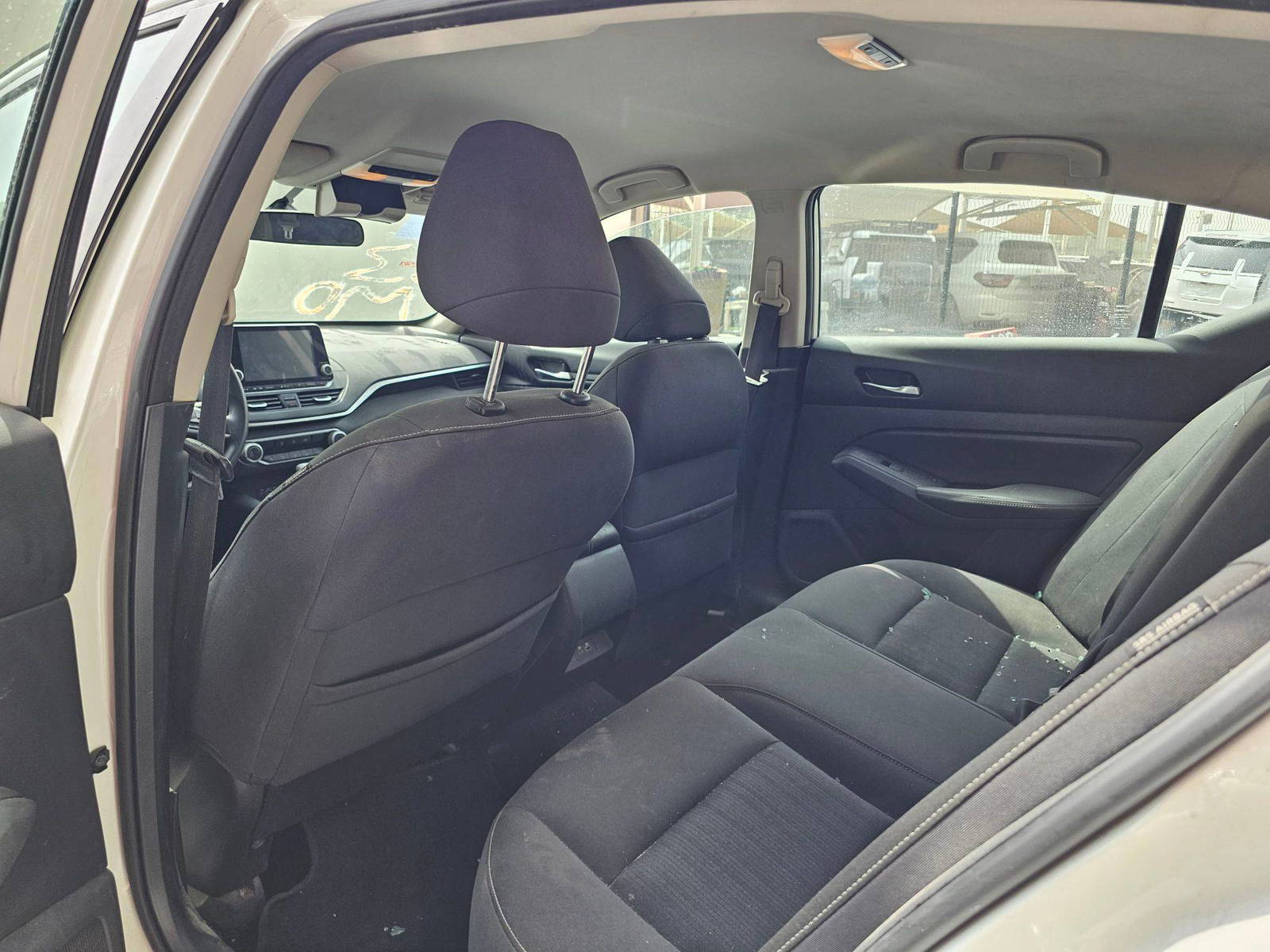 NISSAN ALTIMA 2019 - Marhaba Auction Used Cars - Image 6