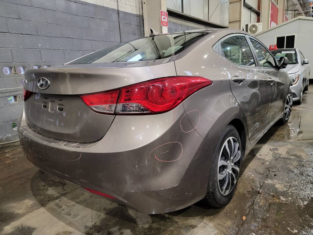 2011 HYUNDAI ELANTRA — 157362 Miles — Lot 49978 - Marhaba Auctions Used Cars - Image 3