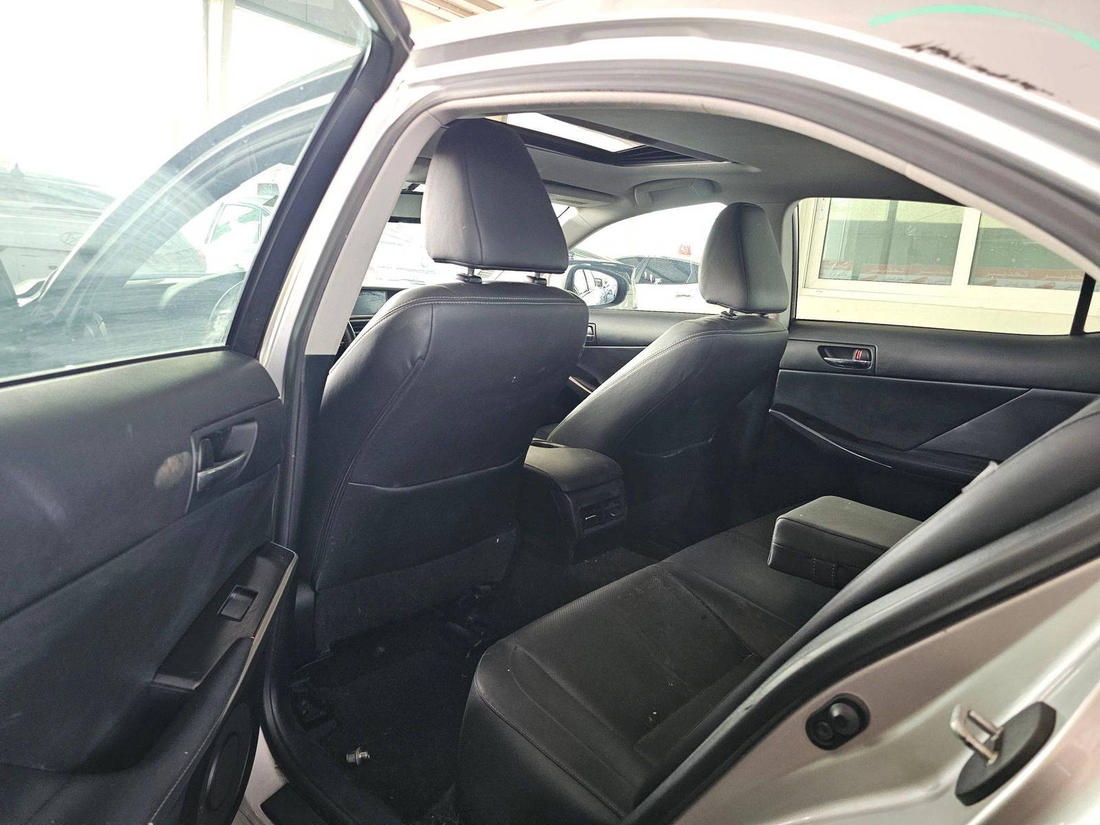 2014 LEXUS IS 250 — 166466 Miles — Lot E5002451 — Souq - Marhaba Auctions Used Cars - Image 6