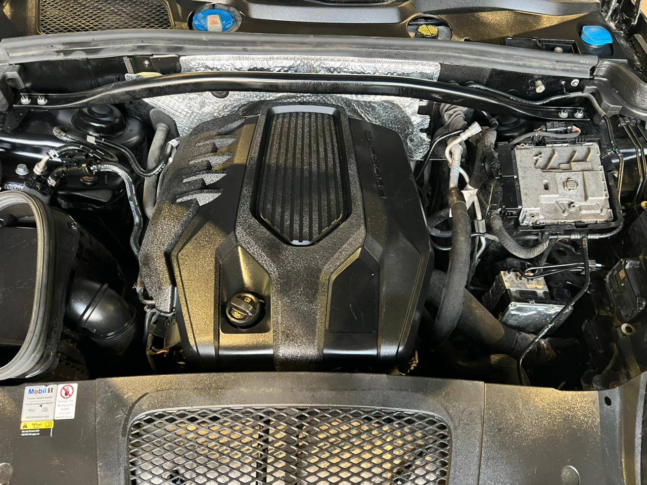 PORSCHE MACAN 2022 - Marhaba Auction Used Cars - Image 14