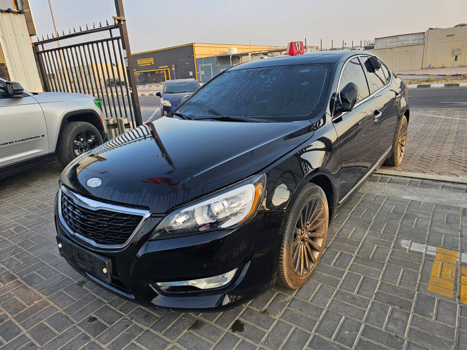 2012 KIA K7 — Lot BDA100521 - Marhaba Auctions Used Cars - Image 4