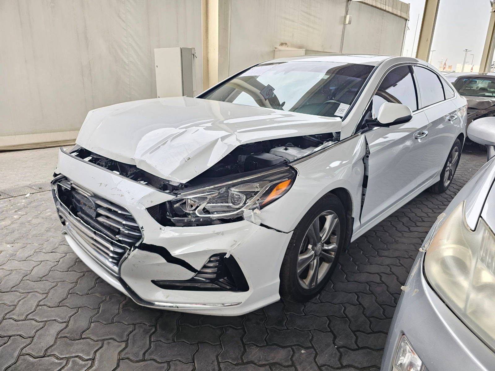 2018 HYUNDAI SONATA — 95629 Miles — Lot 43382268 — Souq - Marhaba Auctions Used Cars - Image 5