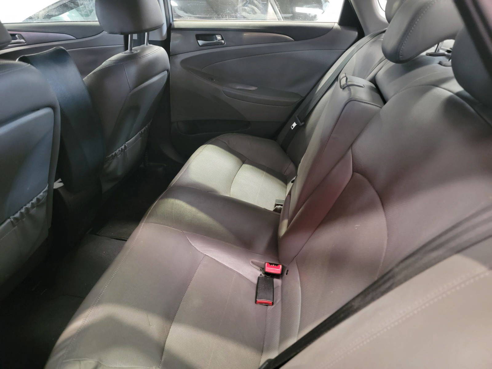 2014 HYUNDAI SONATA — 164712 Miles — Lot E112797 — Main - Marhaba Auctions Used Cars - Image 7