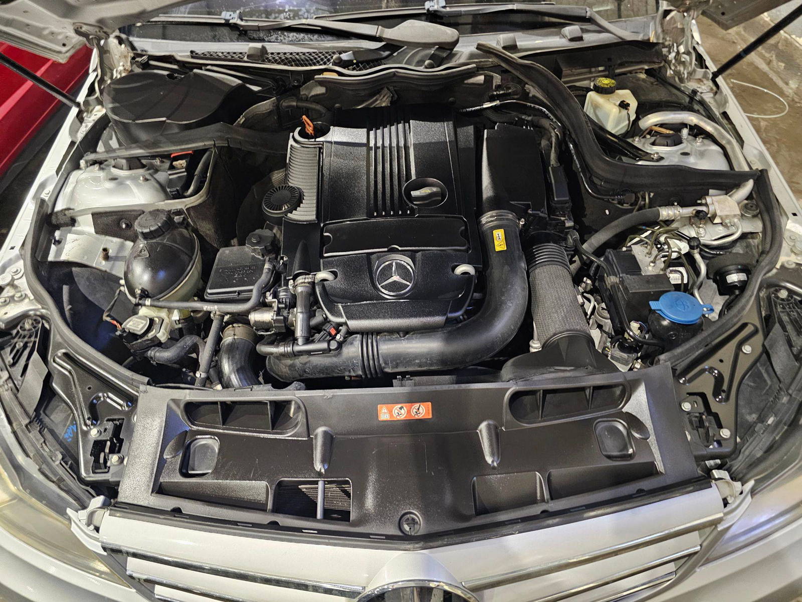 2012 MERCEDES BENZ C 250 — 146810 Miles — Lot WDDGF4HB0CF853063 — Main - Marhaba Auctions Used Cars - Image 12