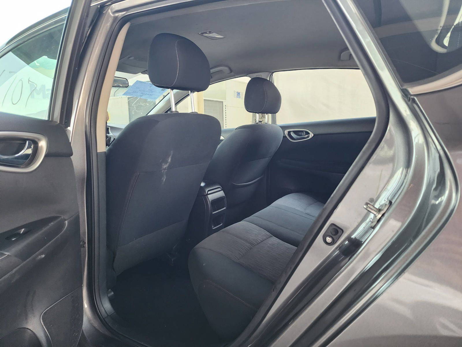 2015 NISSAN SENTRA — 166707 Miles — Lot 125487 — Souq - Marhaba Auctions Used Cars - Image 6