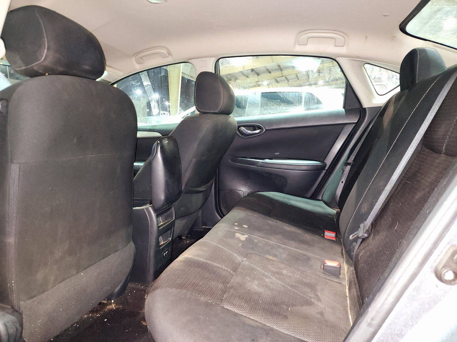 2018 NISSAN SENTRA — 130979 Miles — Lot 77425634 — Souq - Marhaba Auctions Used Cars - Image 6