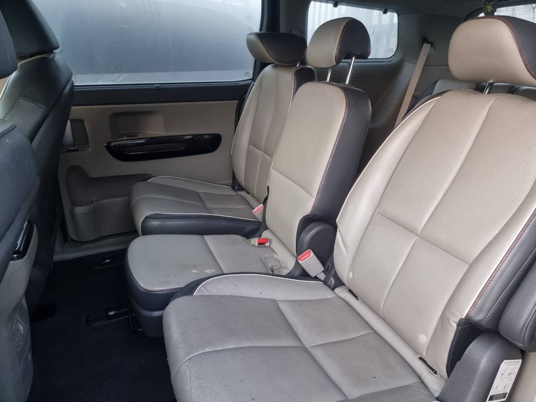 2016 KIA SEDONA — 109021 Miles — Lot 111899 — Ind. 12 - Marhaba Auctions Used Cars - Image 7