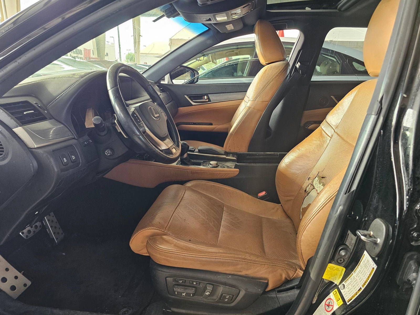 2014 LEXUS GS 350 — 196361 Miles — Lot L3E5044221 — Souq - Marhaba Auctions Used Cars - Image 9