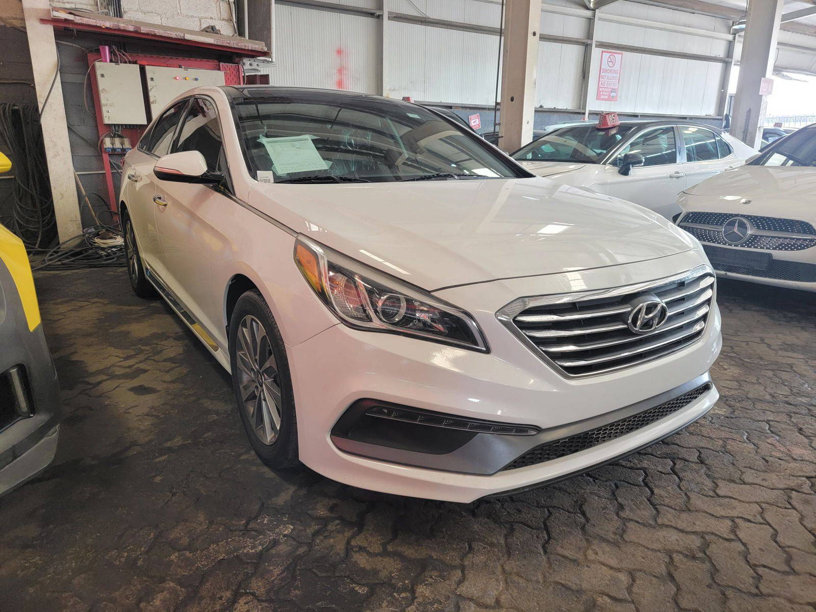 2016 HYUNDAI SONATA SPORT — 153716 KM — Lot 7GH394648 — Main - Marhaba Auctions Used Cars - Image 4