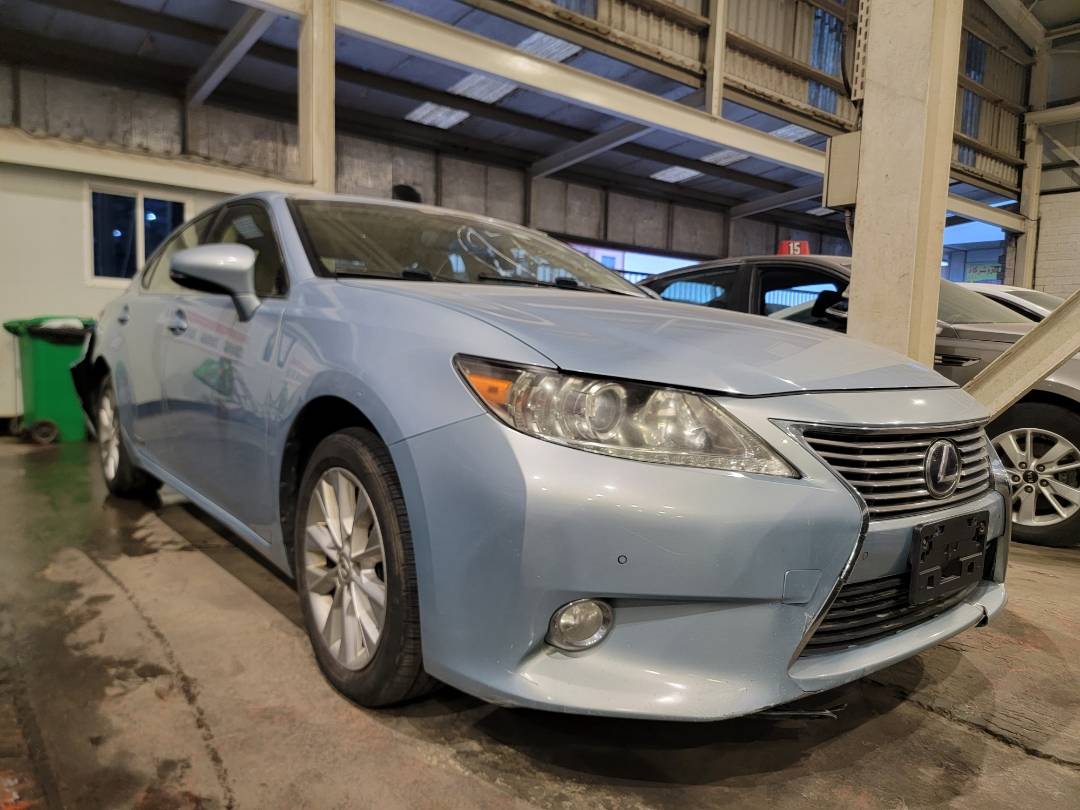 2013 LEXUS ES 300H — 163383 Miles — Lot 8D2009599 — Main - Marhaba Auctions Used Cars - Image 5