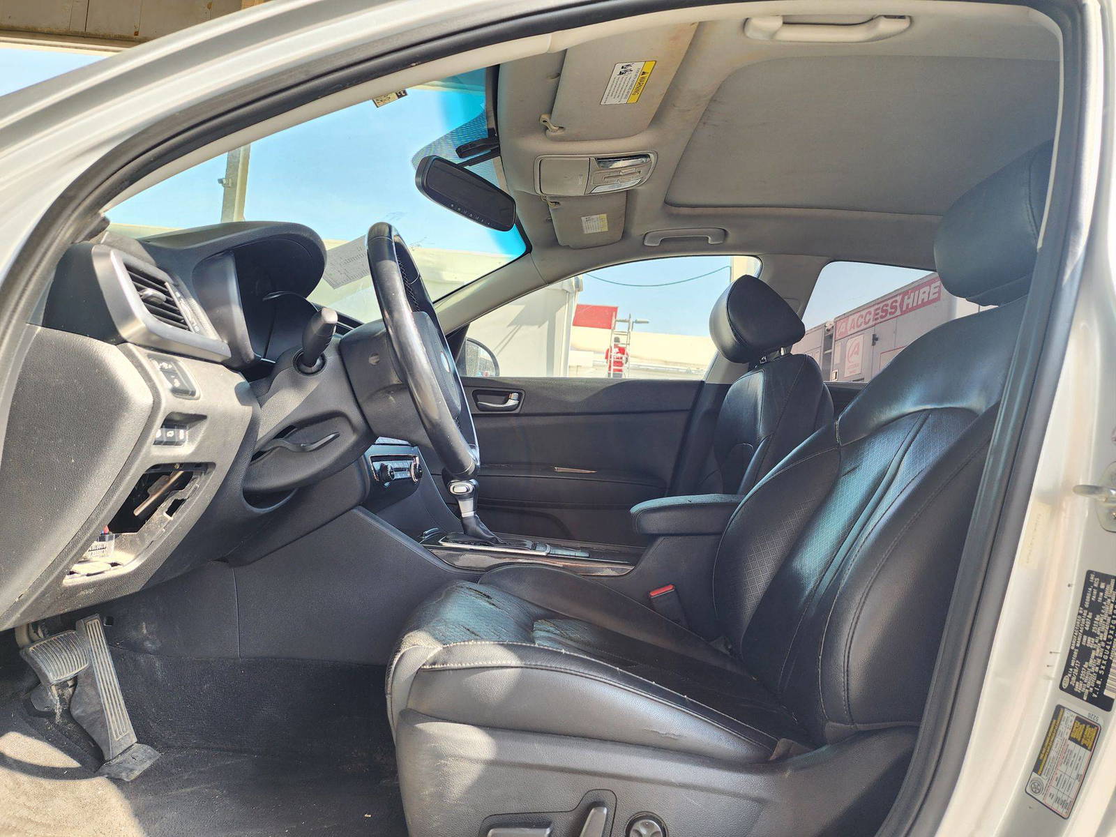 2018 KIA OPTIMA — 116247 Miles — Lot 215478 — Souq - Marhaba Auctions Used Cars - Image 9