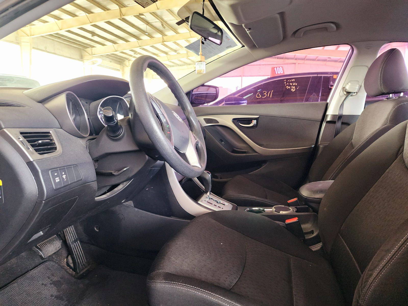 2012 HYUNDAI AVANTE — 164912 KM — Lot 190308 — Souq - Marhaba Auctions Used Cars - Image 8