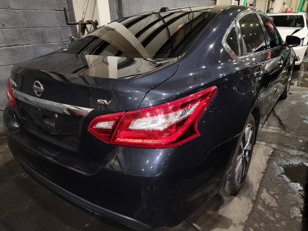 2017 NISSAN ALTIMA — 78853 KM — Lot 5992 - Marhaba Auctions Used Cars - Image 3