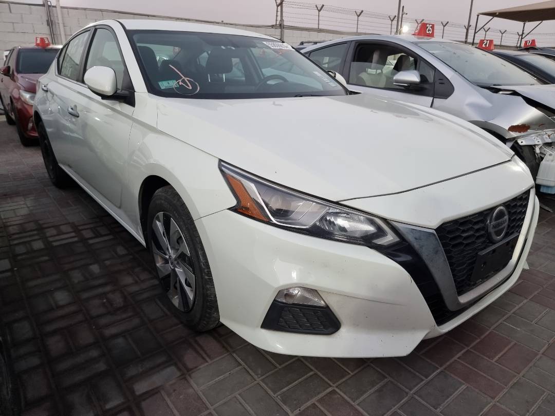 2019 NISSAN ALTIMA — 153950 Miles — Lot 025487 — Ind. 12 - Marhaba Auctions Used Cars - Image 3