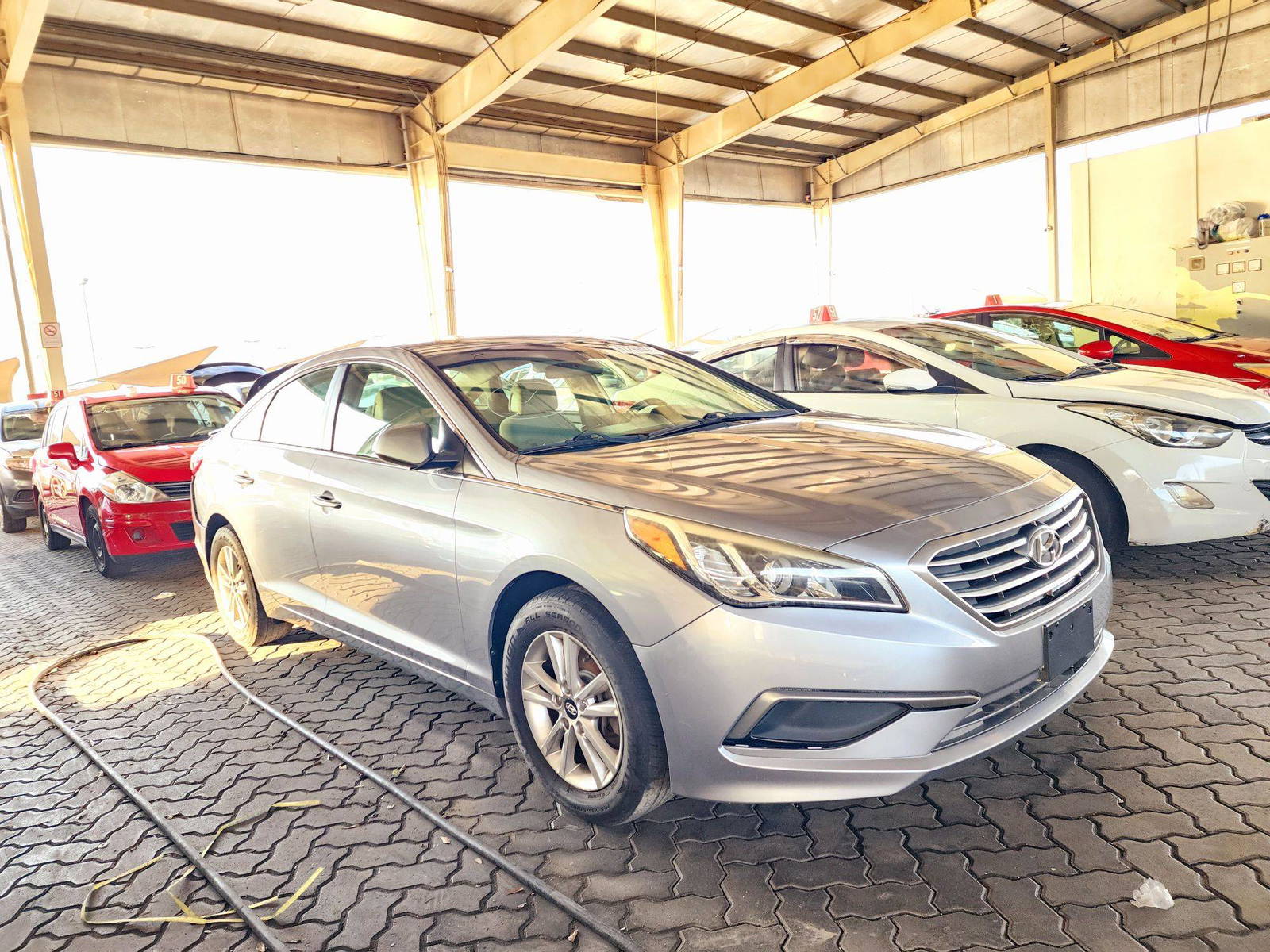 2017 HYUNDAI SONATA — 162708 Miles — Lot 67299444 — Souq - Marhaba Auctions Used Cars - Image 4