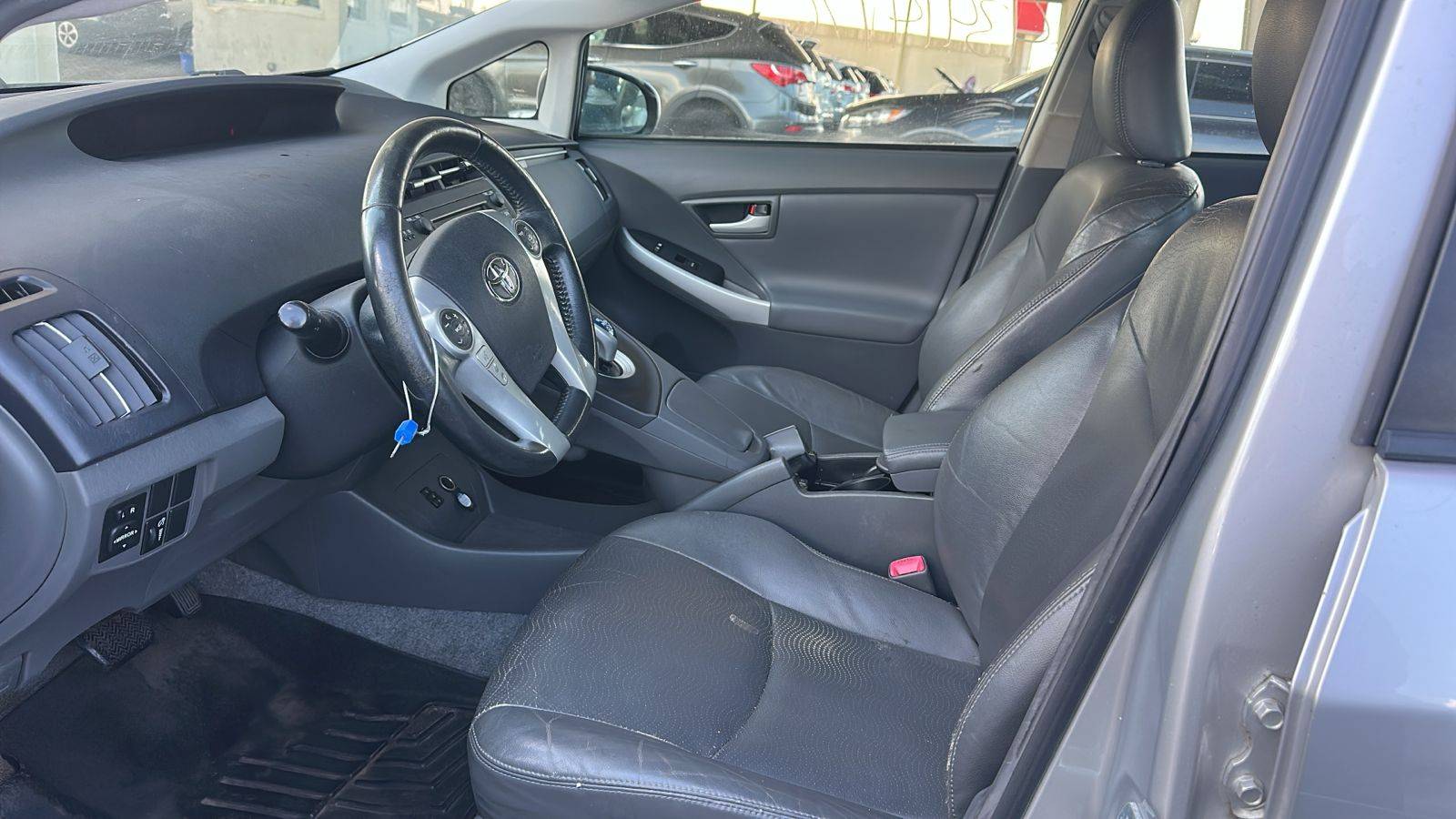 2010 TOYOTA PRIUS — 200841 Miles — Lot 4A5009930 — Souq - Marhaba Auctions Used Cars - Image 9