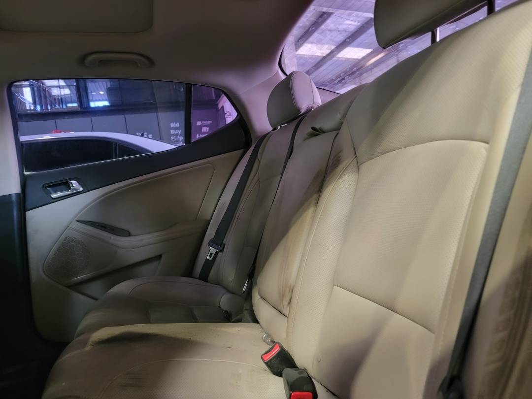 2014 KIA OPTIMA — 128865 Miles — Lot 70579143 - Marhaba Auctions Used Cars - Image 6