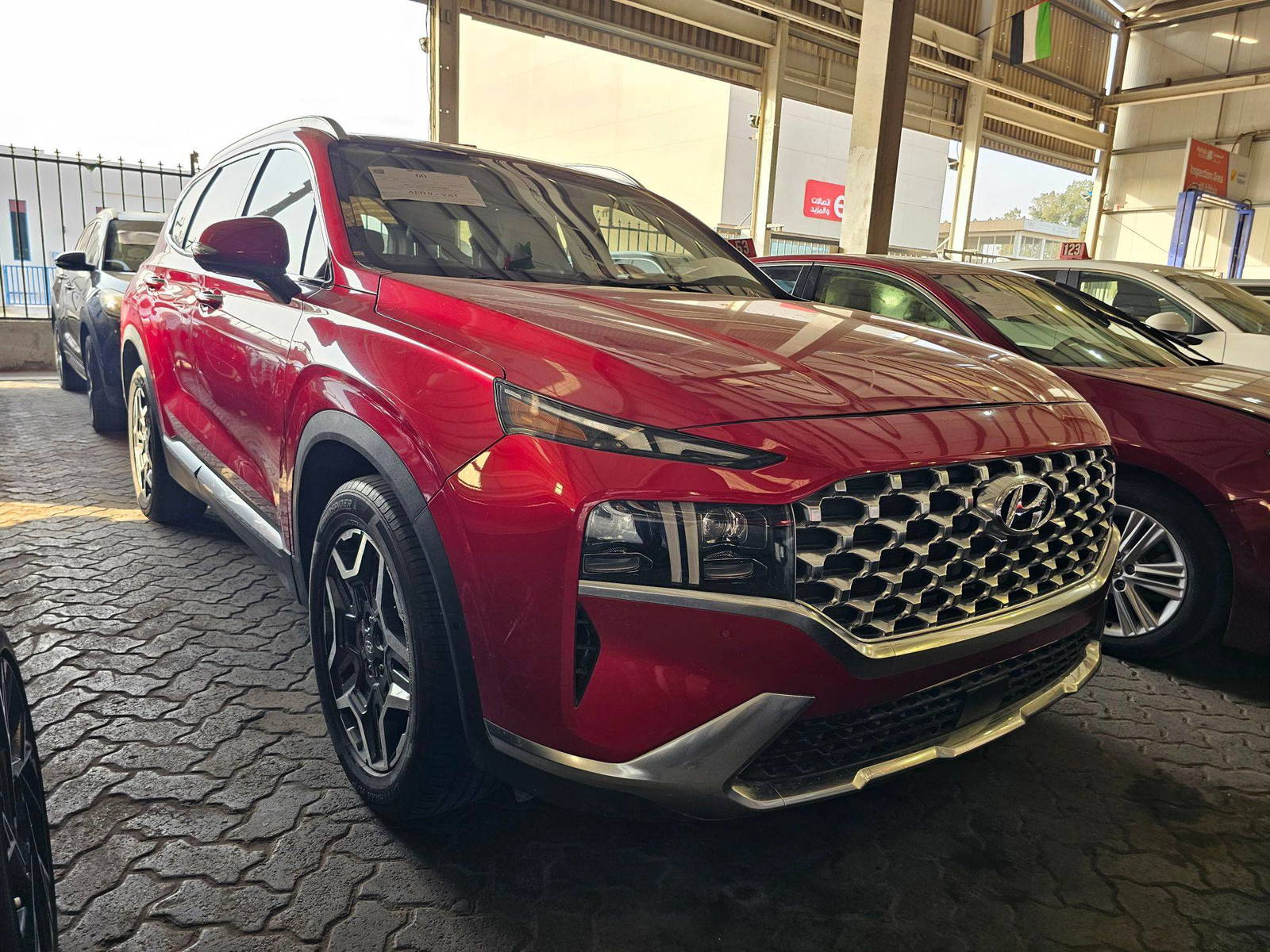 2022 HYUNDAI SANTA FE — 99073 KM — Lot 4AL9NH418042 — Main - Marhaba Auctions Used Cars - Image 4