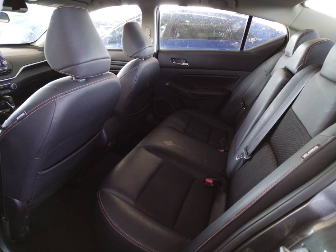 2021 NISSAN ALTIMA — 43032 Miles — Lot 24101012 - Marhaba Auctions Used Cars - Image 5