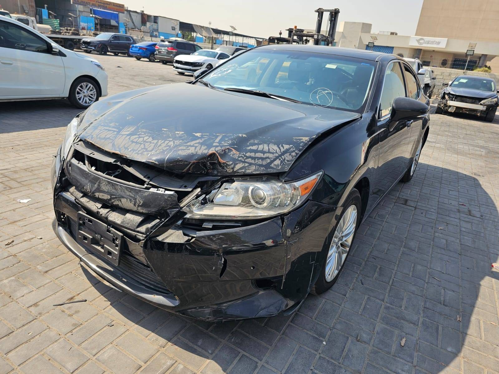 2015 LEXUS ES 350 — 93600 Miles — Lot F2160705 — Main - Marhaba Auctions Used Cars - Image 5