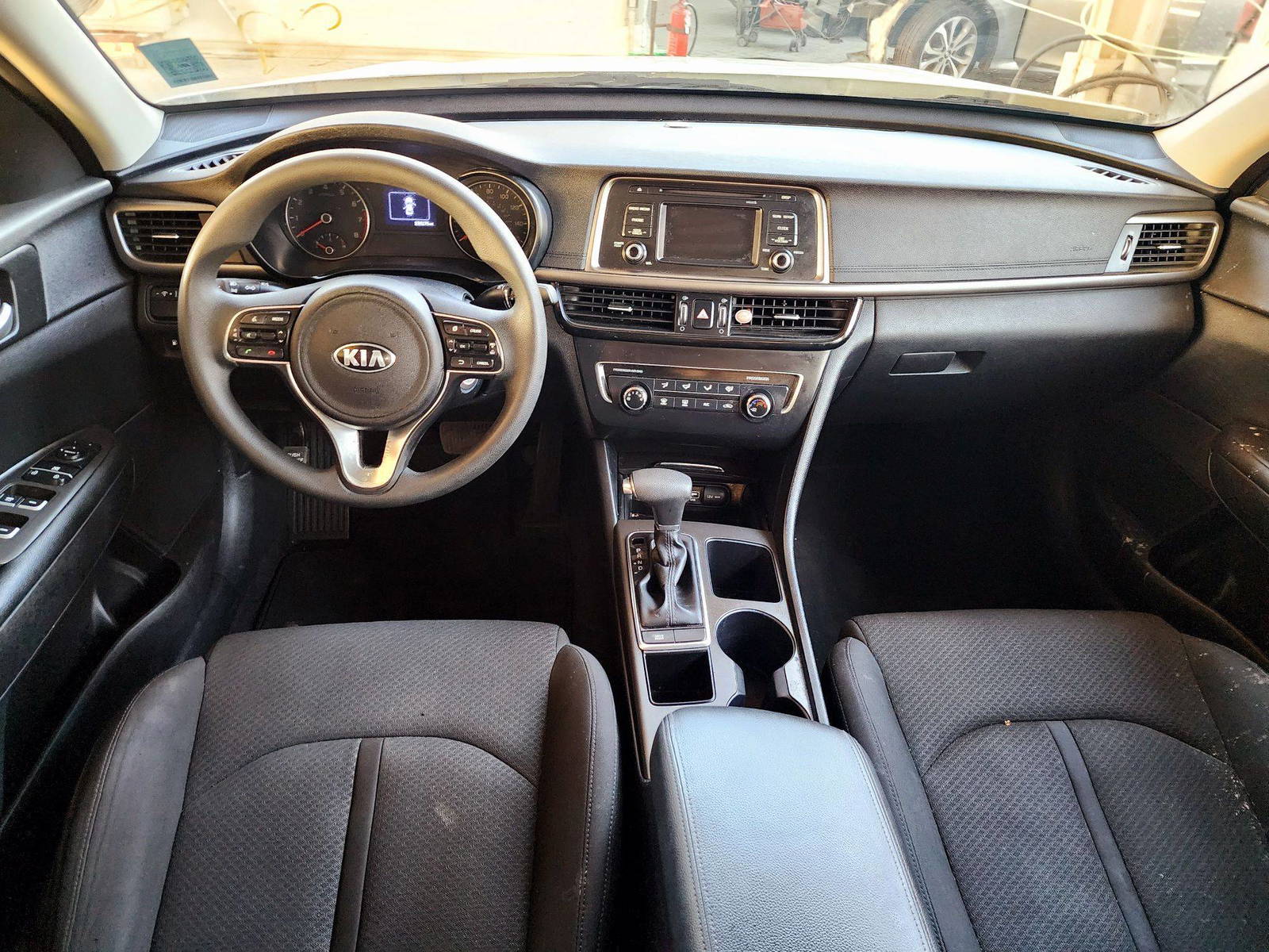 2016 KIA OPTIMA — 134175 Miles — Lot L37G5102330 — Souq - Marhaba Auctions Used Cars - Image 7