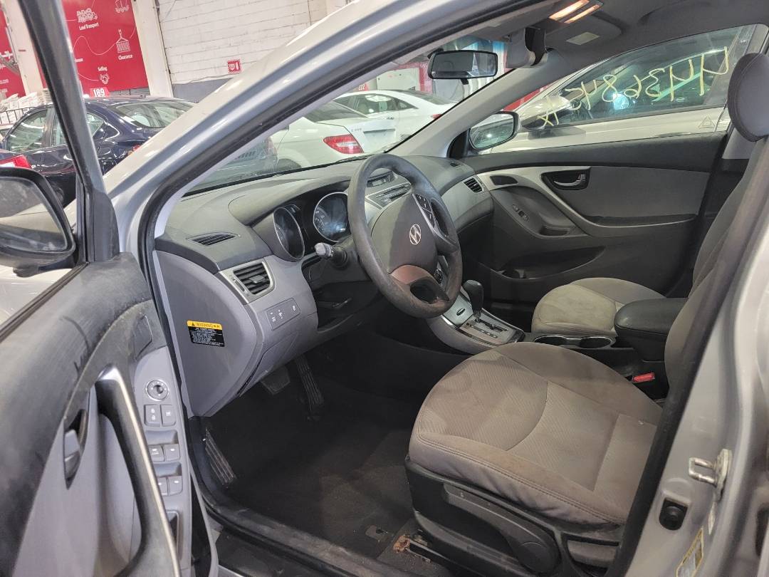 2013 HYUNDAI ELANTRA — 118656 Miles — Lot 44368454 — Main - Marhaba Auctions Used Cars - Image 8
