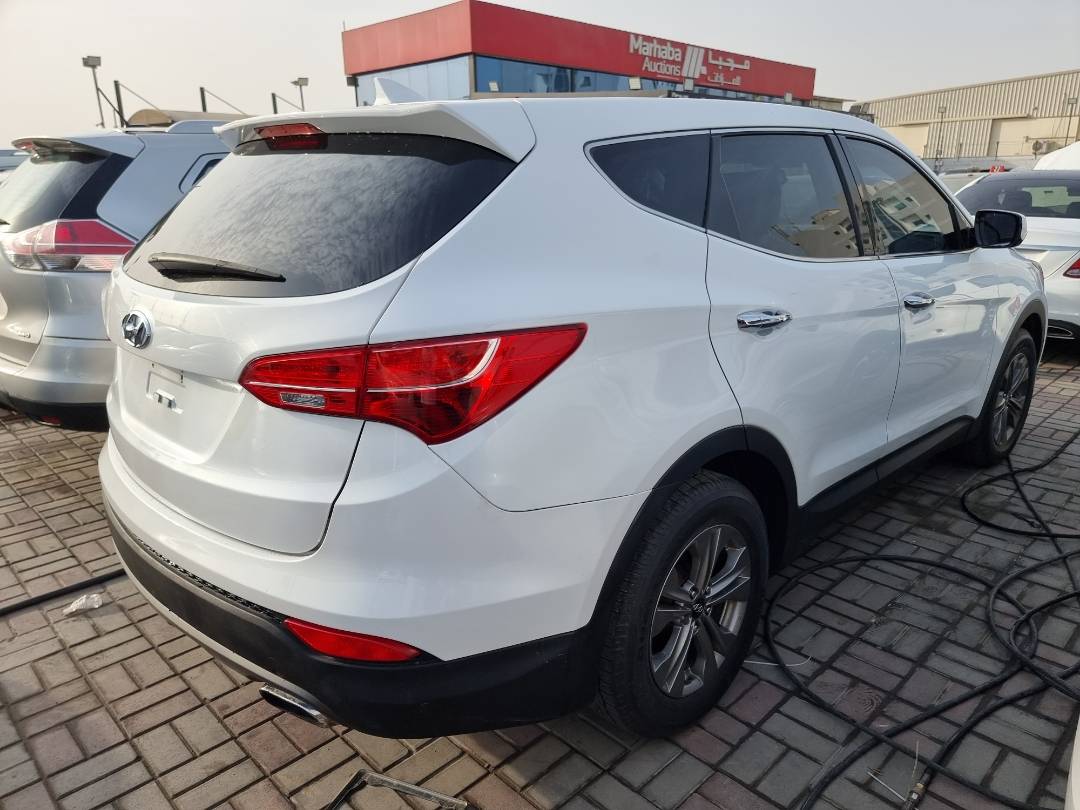 2015 HYUNDAI SANTA FE — 164890 Miles — Lot 290919 — Ind. 12 - Marhaba Auctions Used Cars - Image 4
