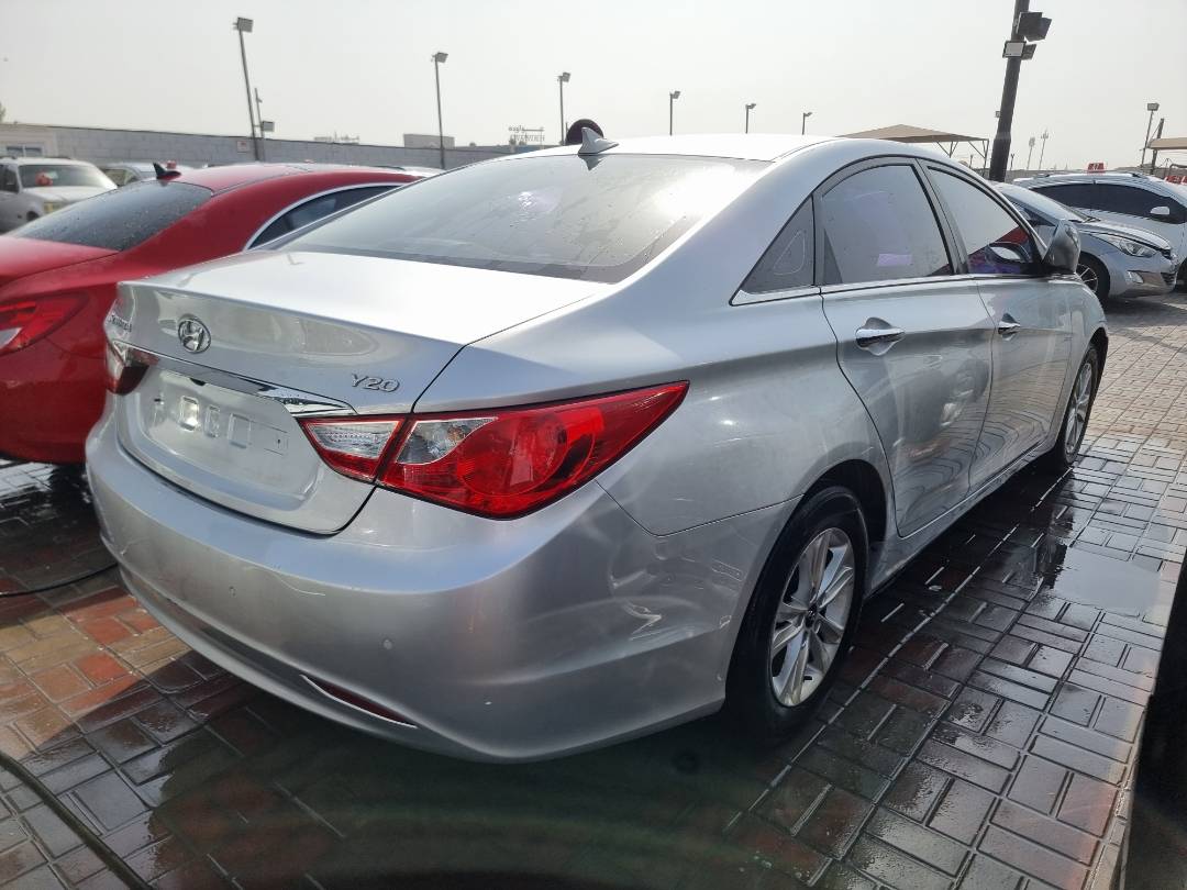 HYUNDAI SONATA 2011 - Marhaba Auction Used Cars - Image 3