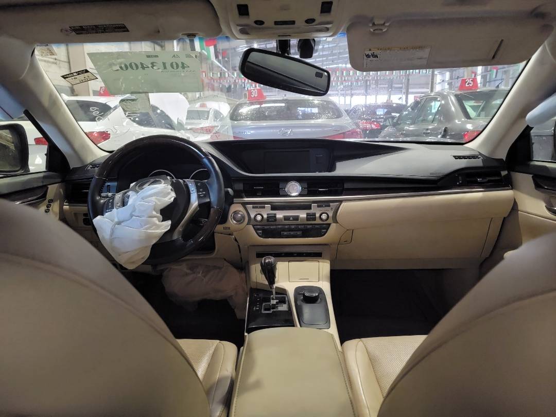 2013 LEXUS ES 350 — 68472 Miles — Lot 2003913 — Main - Marhaba Auctions Used Cars - Image 8
