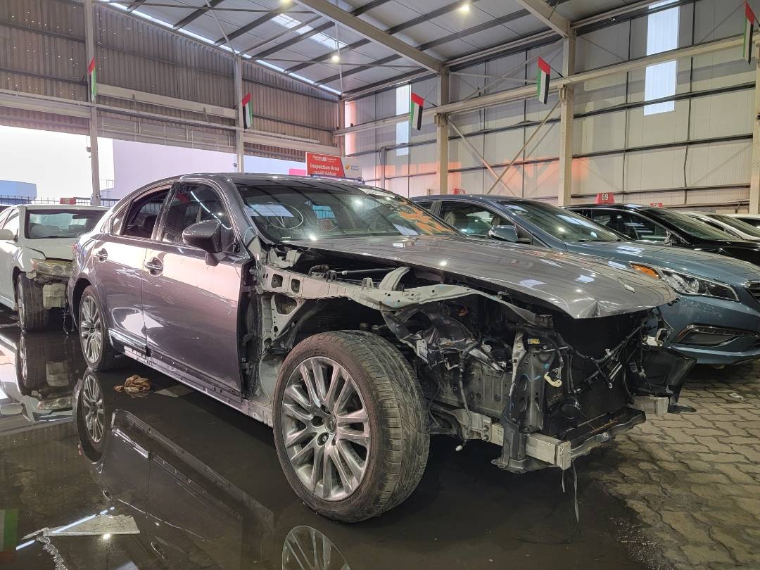 2014 LEXUS LS 460 — 104276 Miles — Lot E5130507 — Main - Marhaba Auctions Used Cars - Image 4