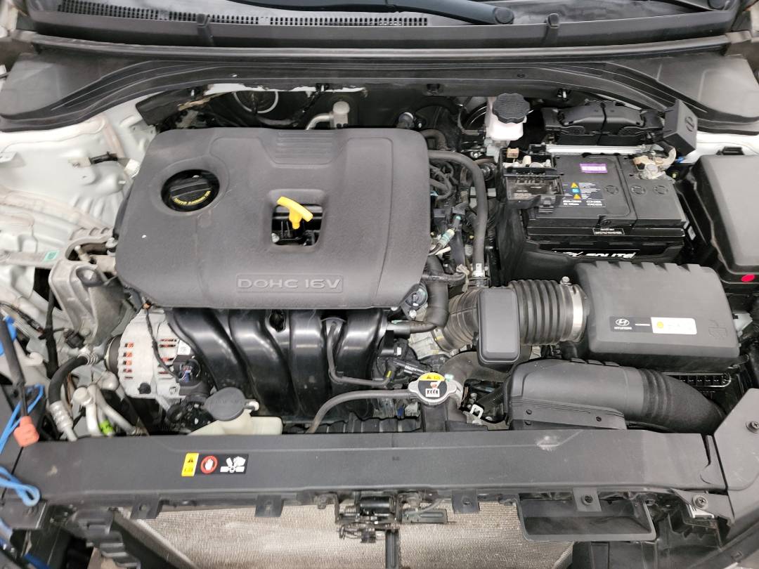 2019 HYUNDAI ELANTRA — 72375 Miles — Lot 64886 - Marhaba Auctions Used Cars - Image 10