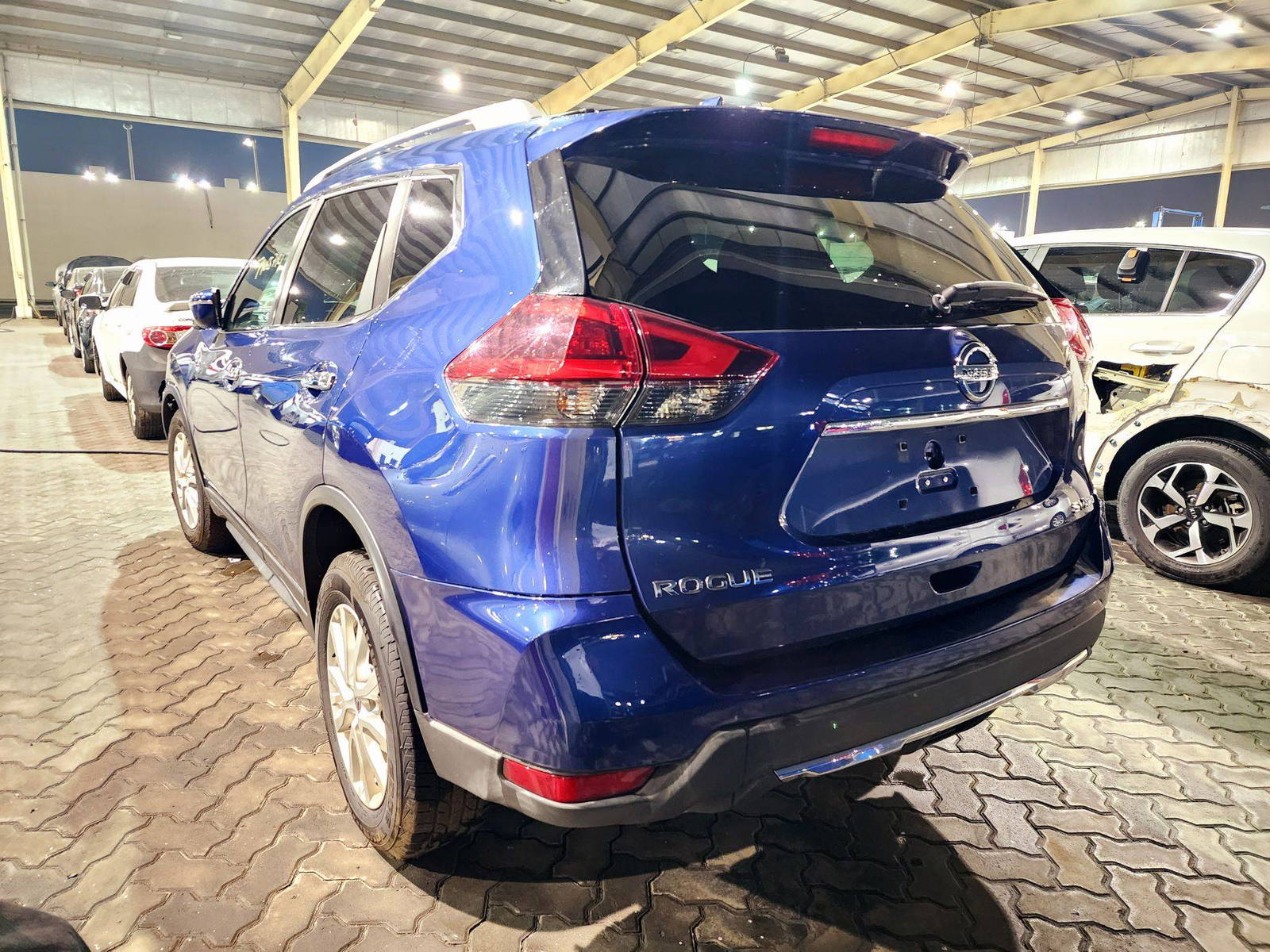 2018 NISSAN ROGUE — 137440 Miles — Lot 79065714 — Souq - Marhaba Auctions Used Cars - Image 3