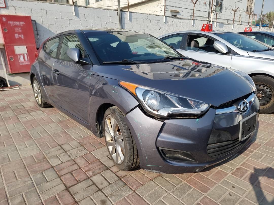 2016 HYUNDAI VELOSTER — 125102 KM — Lot 125487 — Ind. 12 - Marhaba Auctions Used Cars - Image 3