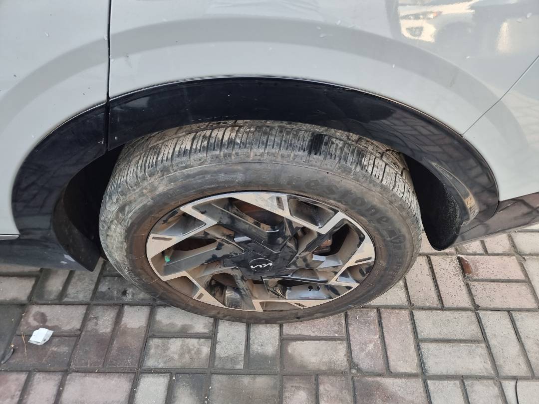 KIA SPORTAGE 2023 - Marhaba Auction Used Cars - Image 11