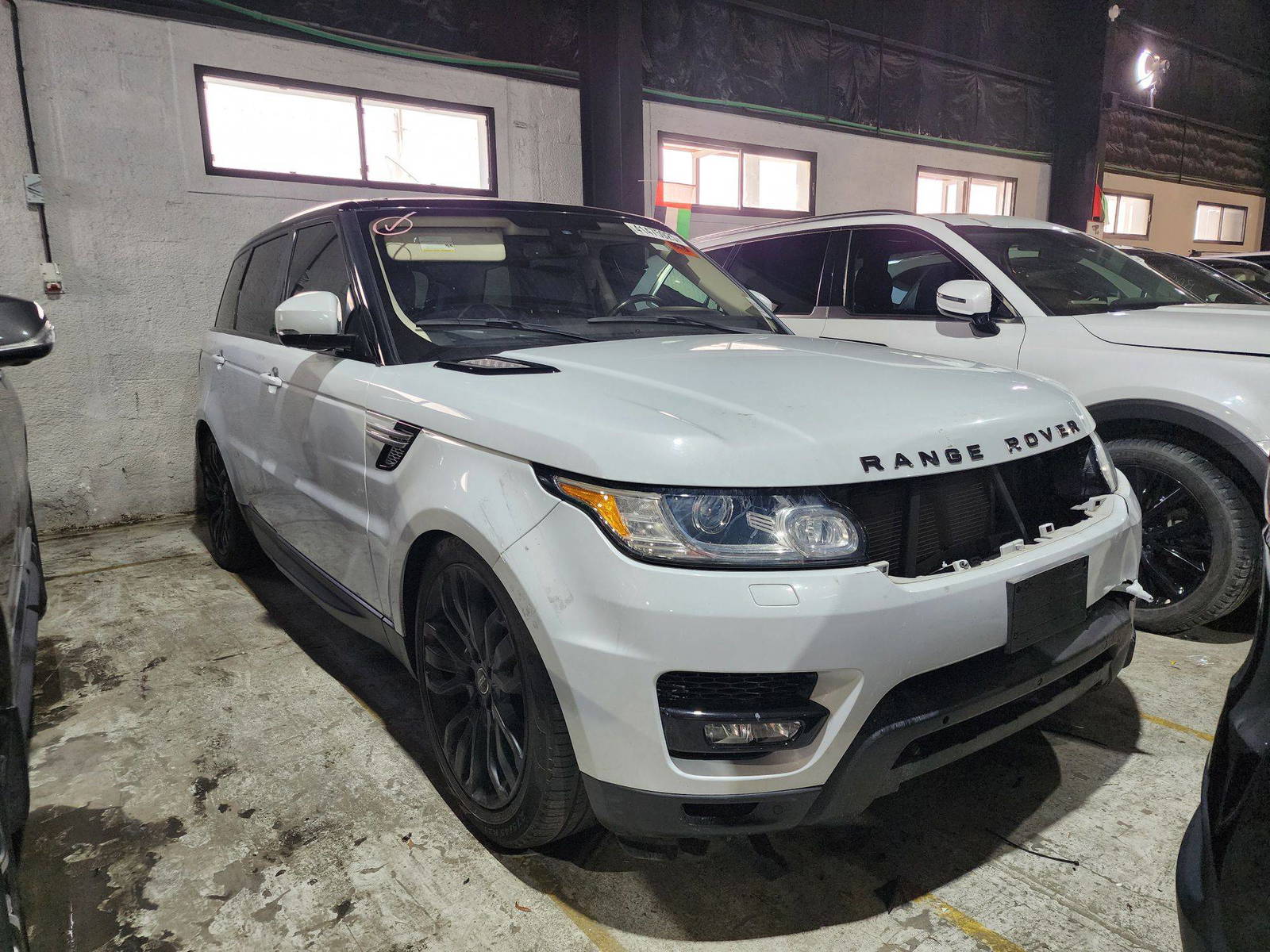 2016 LAND ROVER RANGE ROVER SPORT HSE — 119174 Miles — Lot 652128 — Main - Marhaba Auctions Used Cars - Image 5